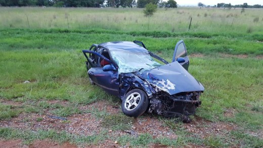 festive accident mother killed,  kids injured N12 Potch