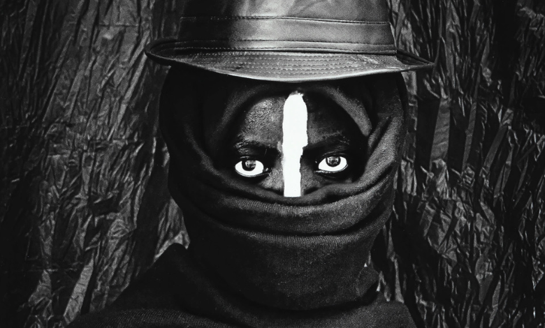 Strauss and Co Feat Image