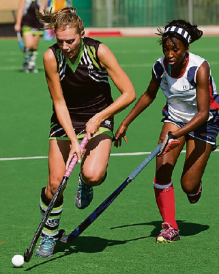 Die Vaal Universiteit van Tegnologie se eerste hokkiespan het Sondag in Vanderbijlpark sy Premier-ligawedstryd teen die NWU Vaal met 1-0 gewen. Foto: Malinda de Jager
