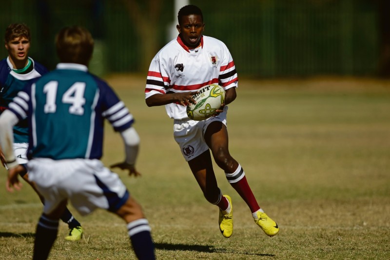 Musa Nkosi van Smuts op die aanval.