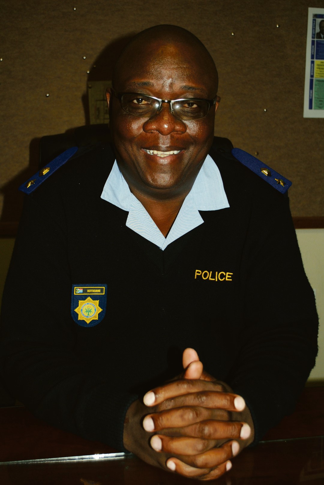 Lt.kol. Malefetsane Kotsoane, nuwe stasiekommissaris vir die Parys-polisiestasie in die plek van lt.kol. Rapitsi wat nou na die Tumahole-stasie as stasiekommissaris verplaas is.
