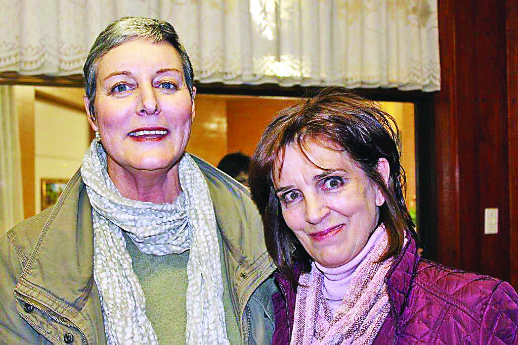 Mariana Geel, predikantsvrou en Annemarie.