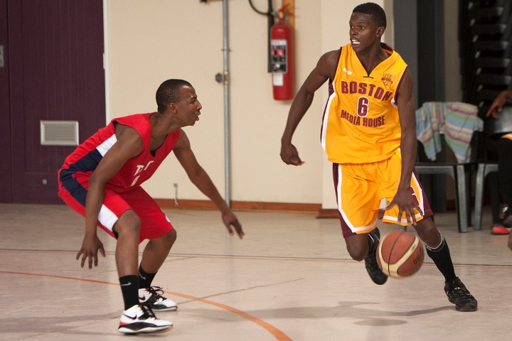 Action during last year’s tournament between TUT and Boston Giants. Photo: Ettienne van Rensburg