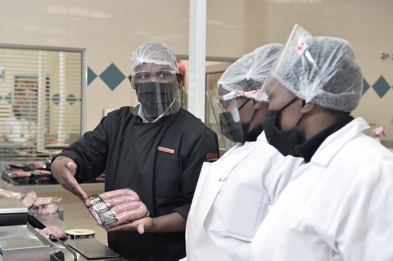 Shoprite launches world-class butchery learning programme | Vaalweekblad