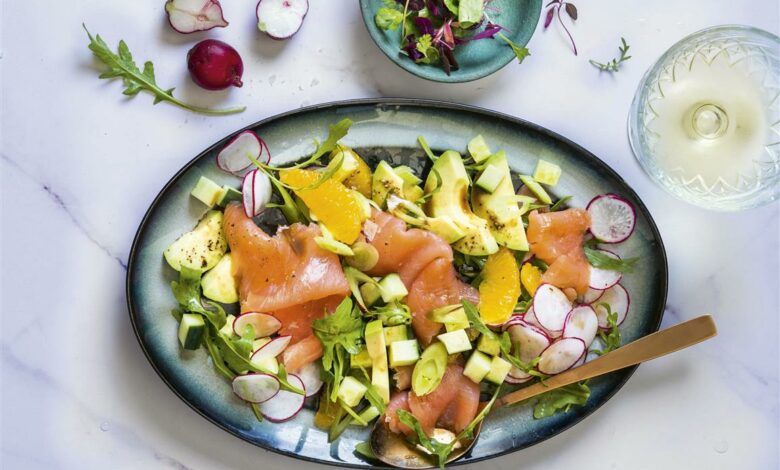 4 JANUARY -WFD-Smoked salmon and citrus salad (Medium)