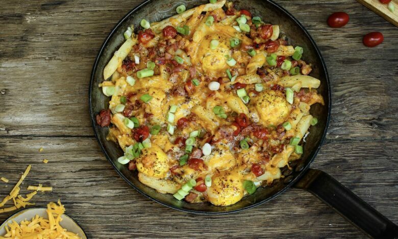 17 FEBRUARY - WFD - Cheese and bacon loaded fries