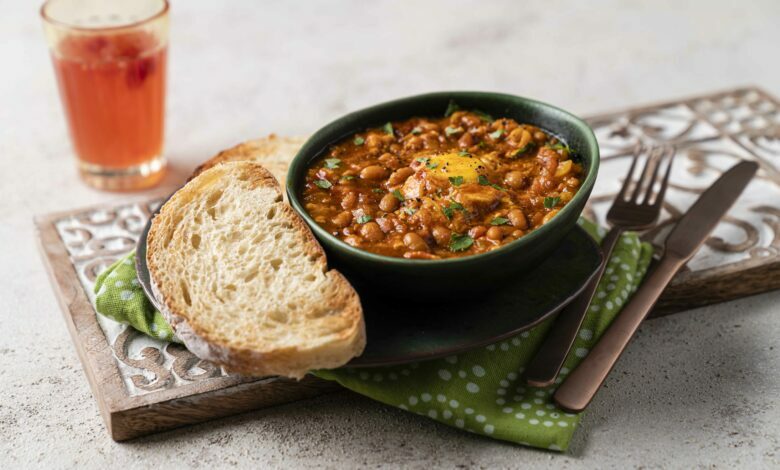 LNN MAIN Chakalaka Bean Shakshuka