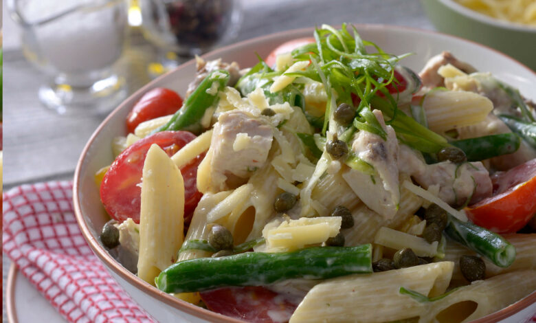24 MARCH - WFD - Penne with chicken and green bean salad