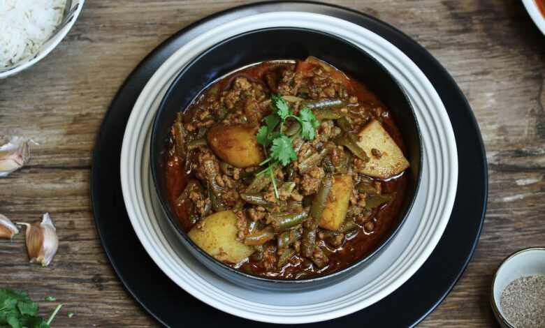26 APRIL - WFD - Mince, green beans and potato curry