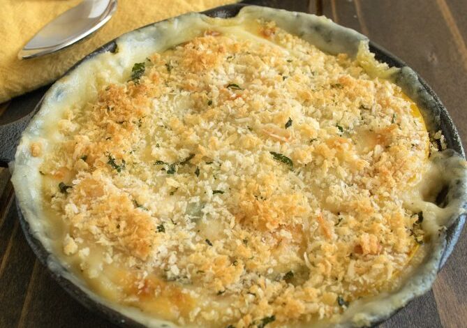 31 MAY WFD - Fish and vegetable crumble pie
