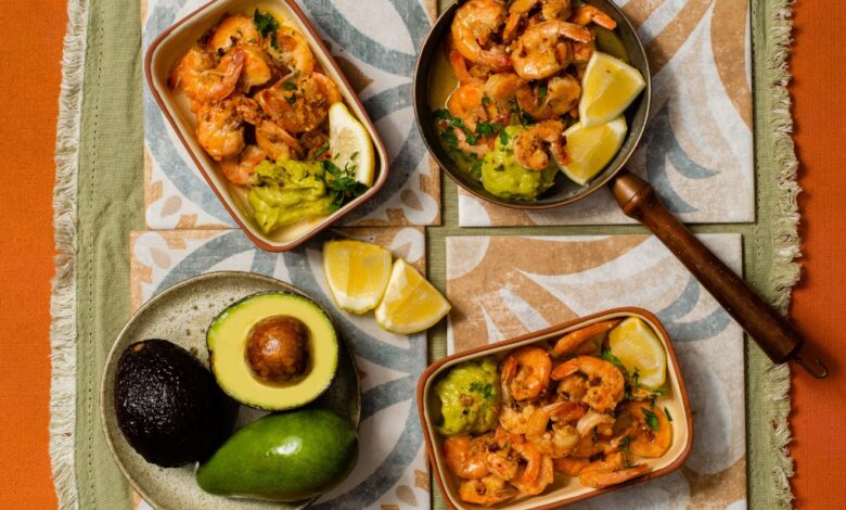 28 JUNE - WFD - Paprika and garlic prawns with avo