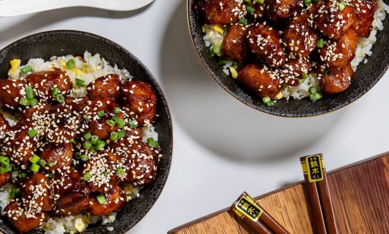 24 AUGUST - WFD – Sesame chicken nuggets with sticky Asian sauce