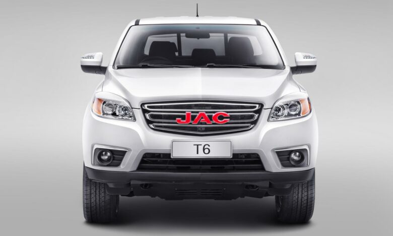 T6 Front Angle_1800x1800