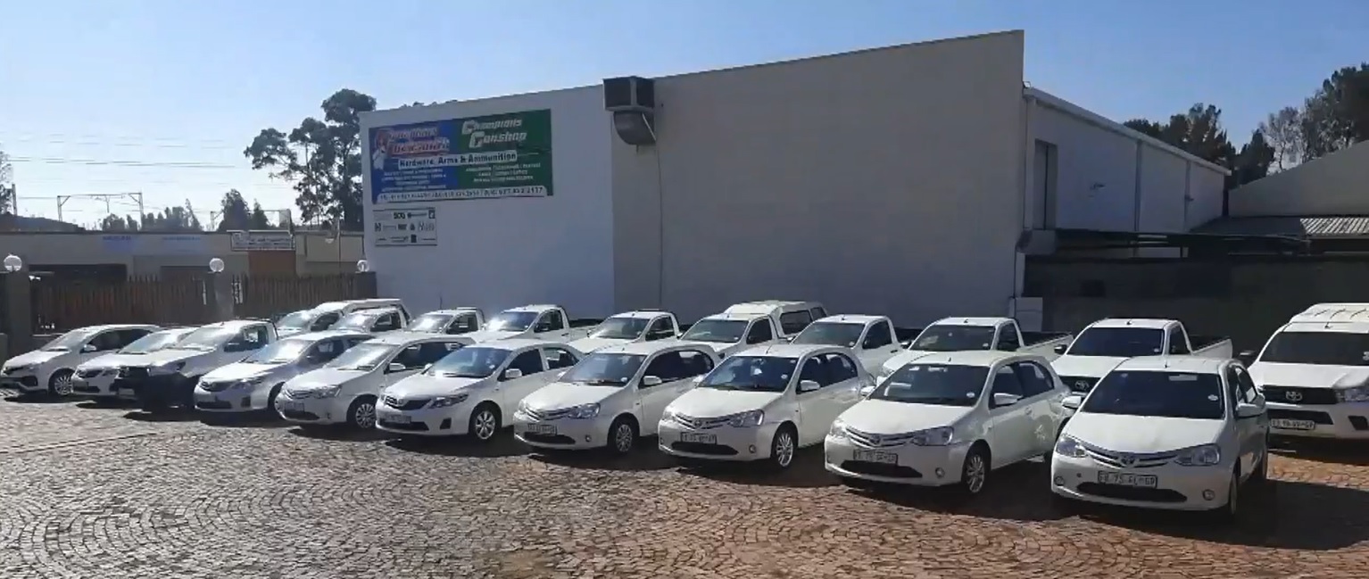 Vaal Car Hire Na byna 60 jaar is sy woord steeds sy eer Vaalweekblad