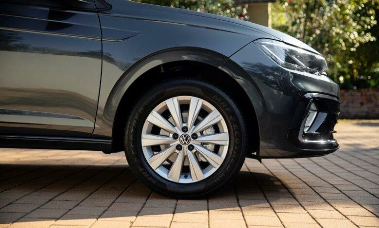 New Volkswagen Polo Sedan_003