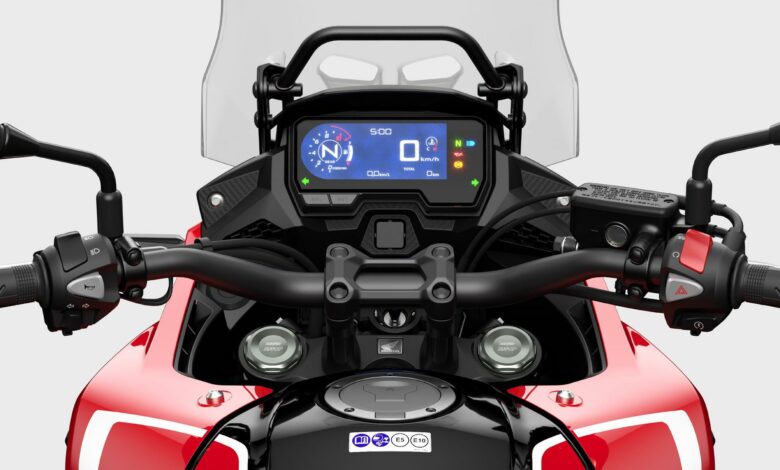 342945_22YM_HONDA_CB500X_1800x1800