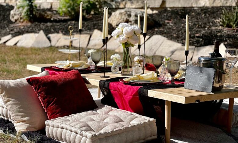 kandid-picnic-UsL8durLL1s-unsplash (Medium)