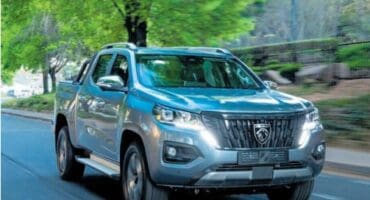 All New Peugeot Landtrek 2.2D 4x2 / 4x4 147kW 450Nm 8 Speed A/T 5 Year/100 000 Km Service Plan From R7 480.00pm
