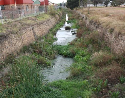 On the left is Eeufees Park Retirement Village