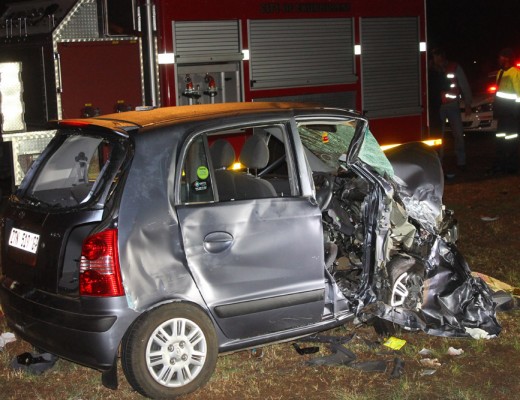 Phillip Beukes, rugbyspeler van Heidelberg, is ernstig in ‘n motorongeluk op die Heidelberg/Nigel-pad beseer en per helikopter na die Netcare Unie Hospitaal geneem.