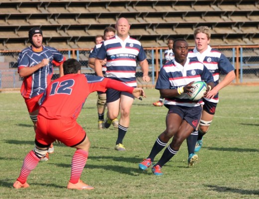 Nigel Rugbyklub se Thokozani (Beast) Nkosi hier in aksie tydens die eerstespan se kragmeting teen Sasolburg Rugbyklub op 2 April.