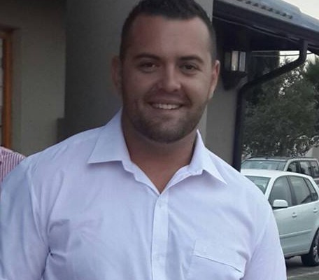 Pieter Fourie (24), a former resident of Heidelberg, died in hospital after a collision that occurred in Vorsterskroon on May 27.