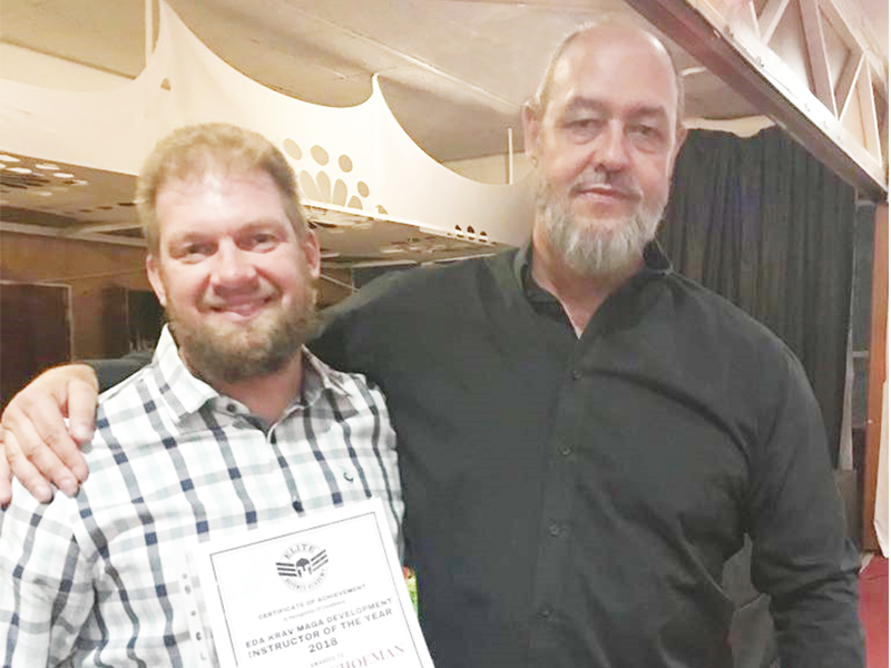 Shalto slaan krav maga toekenning los
