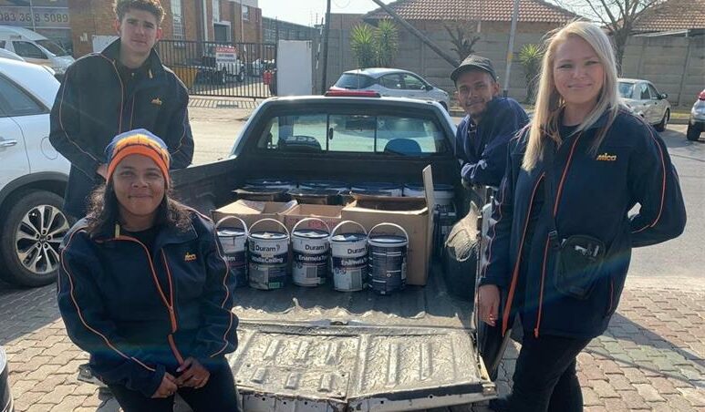 When Nigel SPCA asked for paint, a local business delivered, literally. A bakkie full of supplies is giving new life to the kennels and hope to rescued animals.