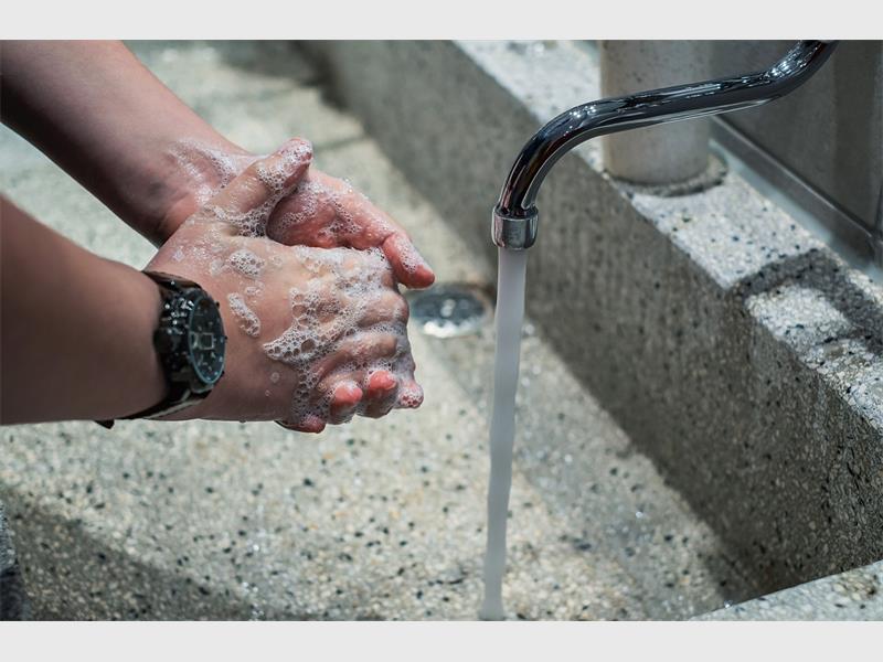 Ekurhuleni urges residents to keep water usage and supply in good condition.