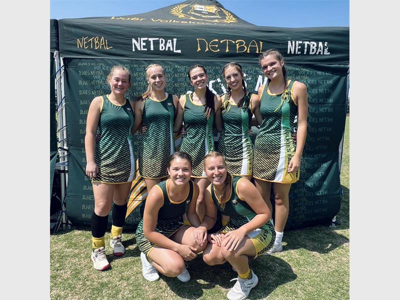 Volkskool se Fast5-span het nie net deelgeneem nie, maar uitgestaan met ses oorwinnings by die nasionale finaal.