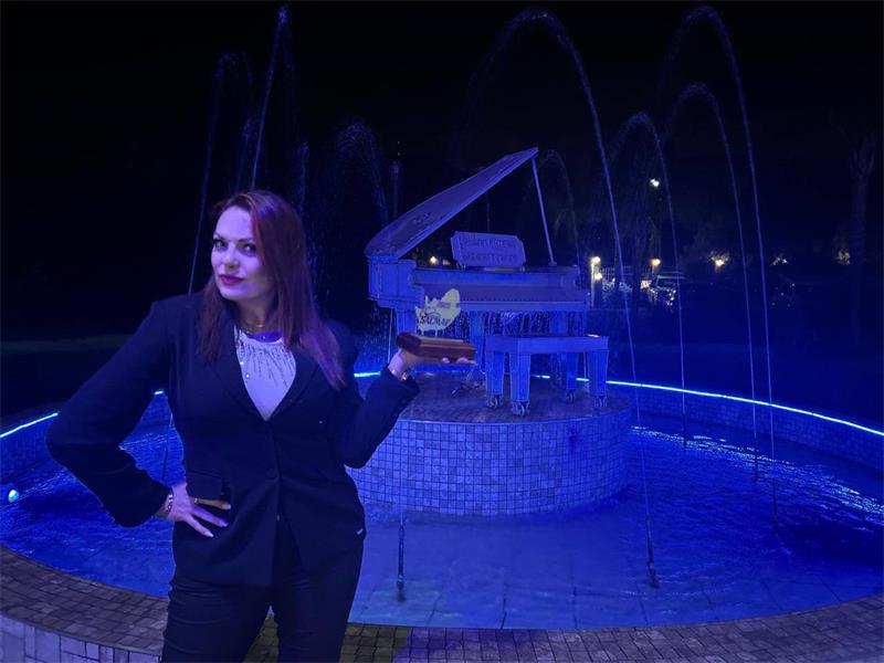 Heidelberg se Judith Kea se ster skyn helder nadat sy die gesogte SACMAF-toekenning vir vroulike Afrikaanse kontemporêre nuweling ingepalm het met haar lied Dans jy met die Engele.