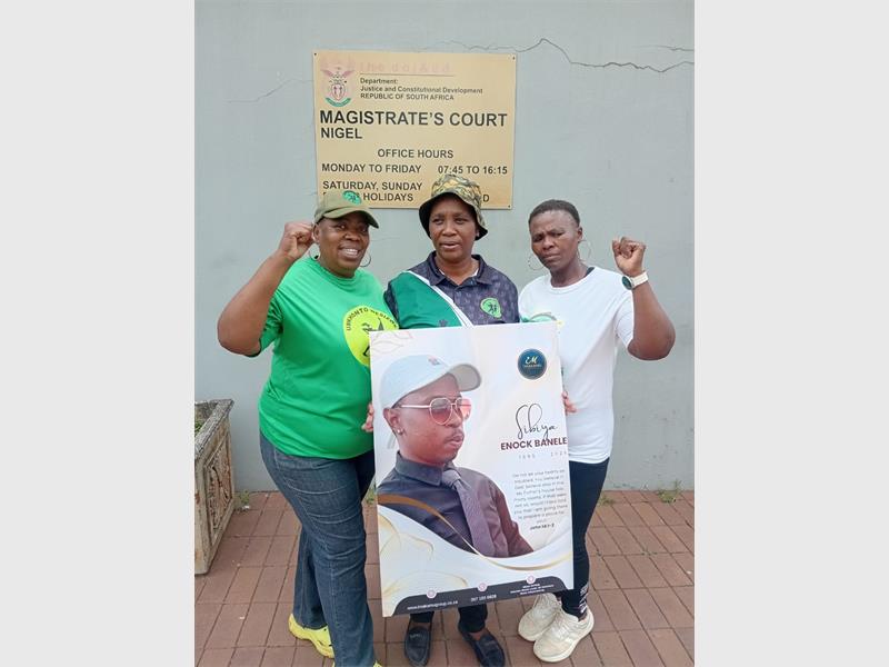 The family of Banele Sibiya (30), who as fatally stabbed in Thabo Village, Duduza, say they will not rest until justice is served. The accused appeared in the Nigel Magistrate’s Court on Friday, but the case was postponed until February 13.