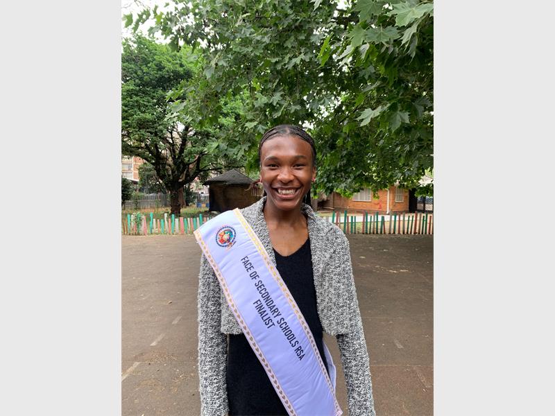 Seventeen-year old Keabetswe Mtimkhulu from Ratanda is proudly representing Kgoro ya Thuto Secondary School at the Face of Secondary Schools RSA competition.