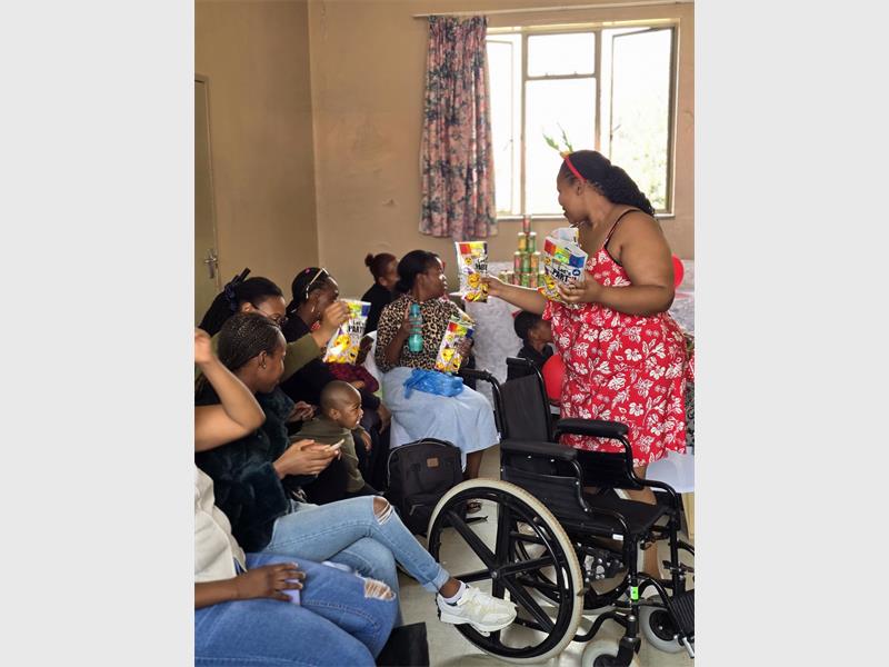 The Heidelberg Hospital’s therapeutic services department recently hosted a celebration for children living with cerebral palsy and their families, honouring caregivers’ dedication and fostering joy, connection and support during the festive season.
