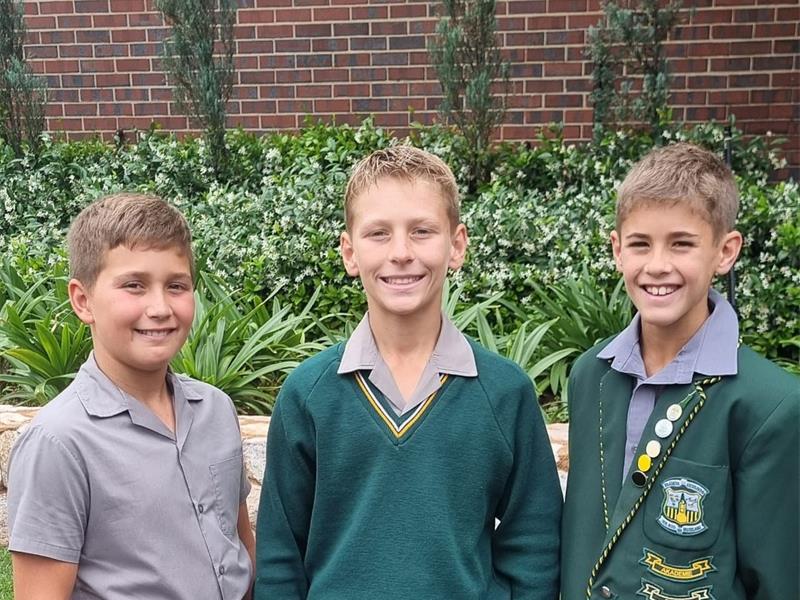 Die drie jong hokkiespelers se harde werk en toewyding is deur die keurders raakgesien.