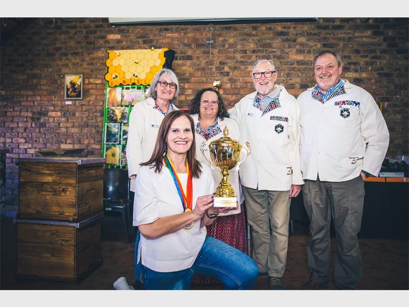 Honey producers shine as Gauteng hosts its first Honey and Mead Competition, drawing nearly 100 entries from across South Africa.
