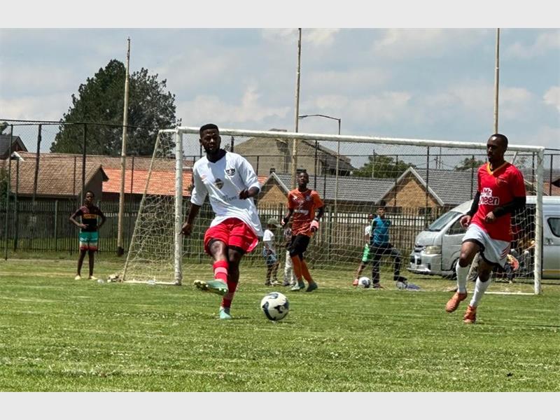 Cambridge FC's home dominance falters as they settle for a draw against Benoni Northerns.