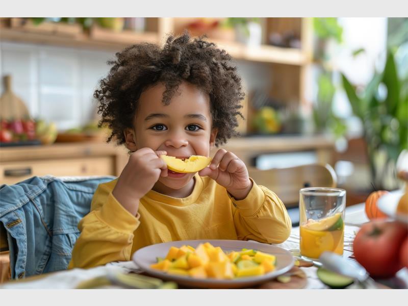 Discover practical tips to help your kids behave, stay engaged, and ensure a relaxing meal for the whole family.