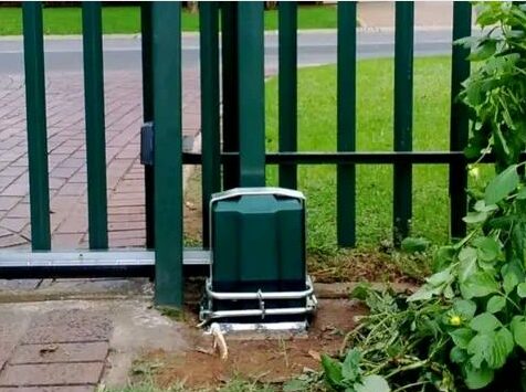 Rensburg residents are urged to tighten security after a sharp rise in gate motor thefts, with criminals targeting poorly protected properties during the early morning hours