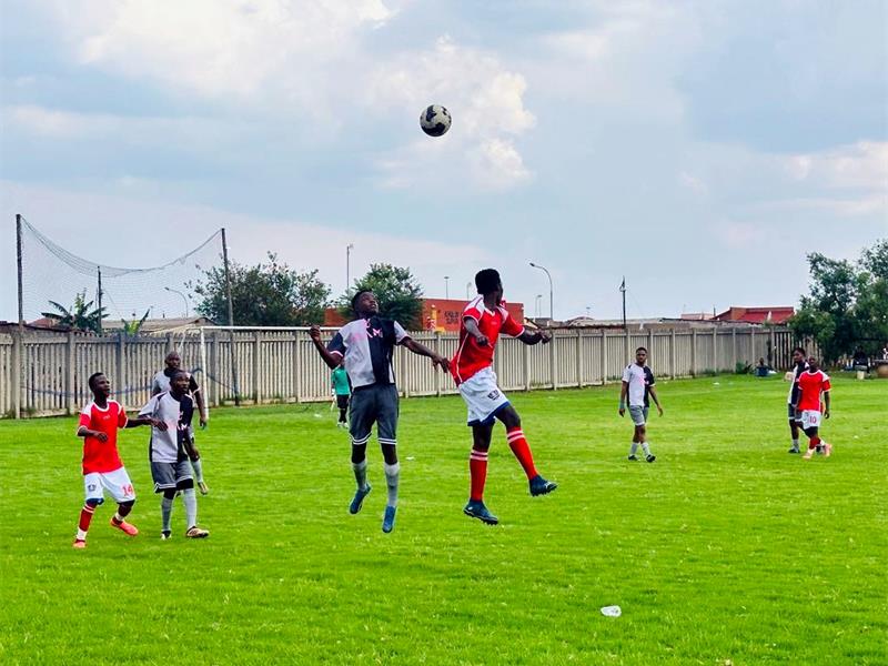 After disappointing draws, Cambridge showed energy and precision to beat the Legends 2-0 on the road.