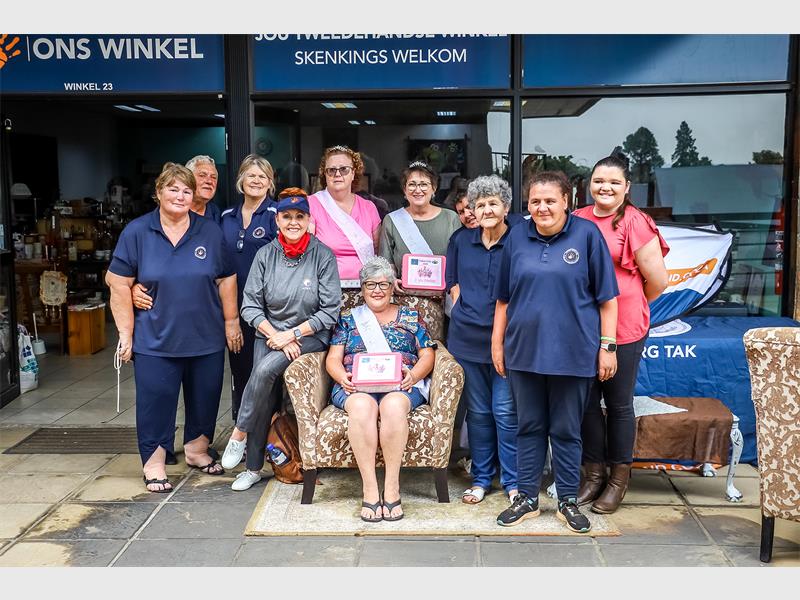 Solidariteit Helpende Hand en ATKV Heidelberg het saamgespan om die dorp se beste melktertbakster te kroon.