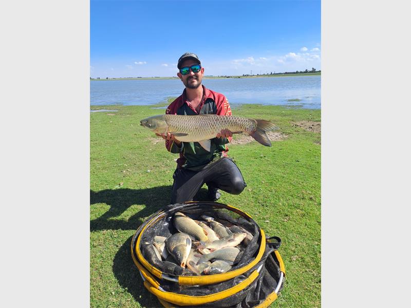 Verskeie hengelaars het in hul onderskeie afdelings uitgeblink.