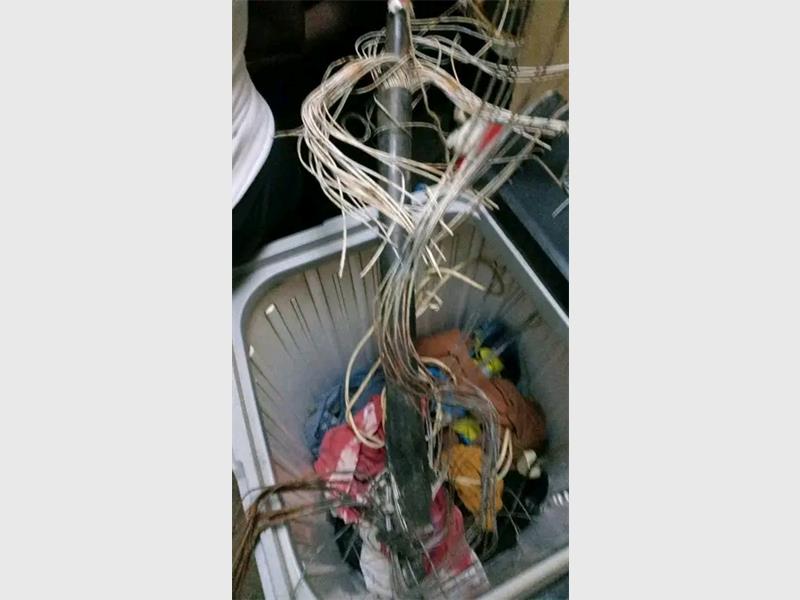 A joint operation by Ratanda SAPS, the Anti-Crime Unit, and the Initiation Forum uncovered abandoned and child-headed homes in Silahliwe, Ratanda, being used for drugs