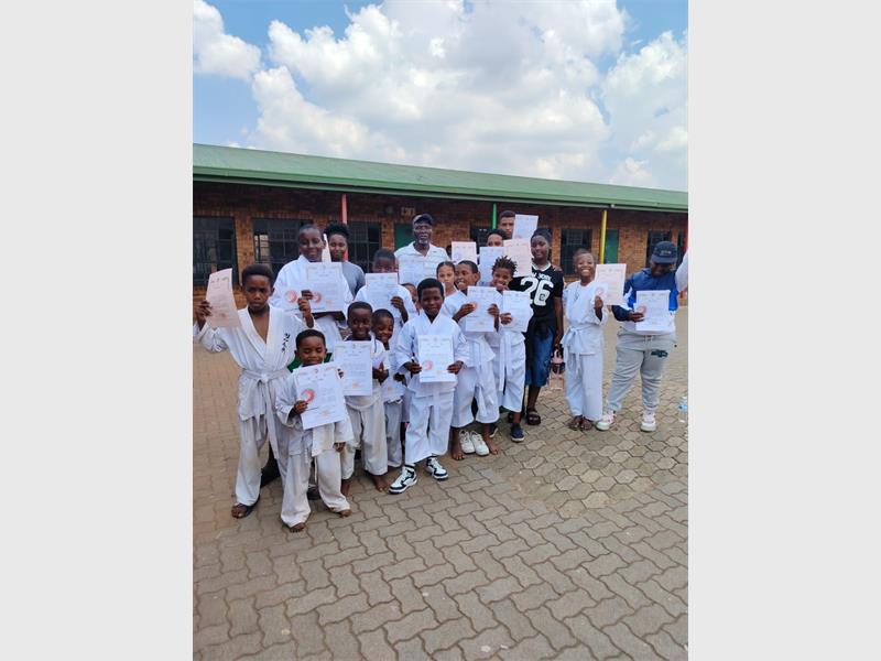 Young martial artists from Alrapark impressed judges at a provincial belt test in Sunrise, Boksburg, showcasing discipline, determination and months of dedicated training.