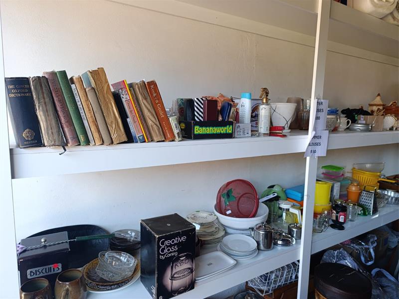 Almal is welkom om deel te wees van die belaaide Heidelberg Hospies familiemark.