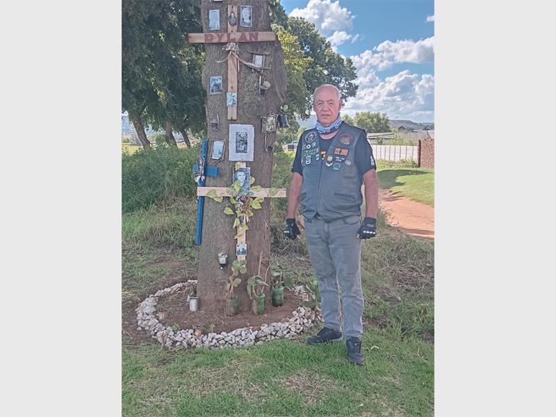 Ondersteuners sal op 25 April saamry om bewusmaking te skep en vordering in die Dylan Bothma ondersoek te eis.