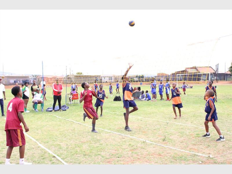 The Sedibeng Volleyball Association’s second league has kicked off at Khanya Lesedi Secondary School, showcasing young talent, competitive matches and a growing passion for the sport