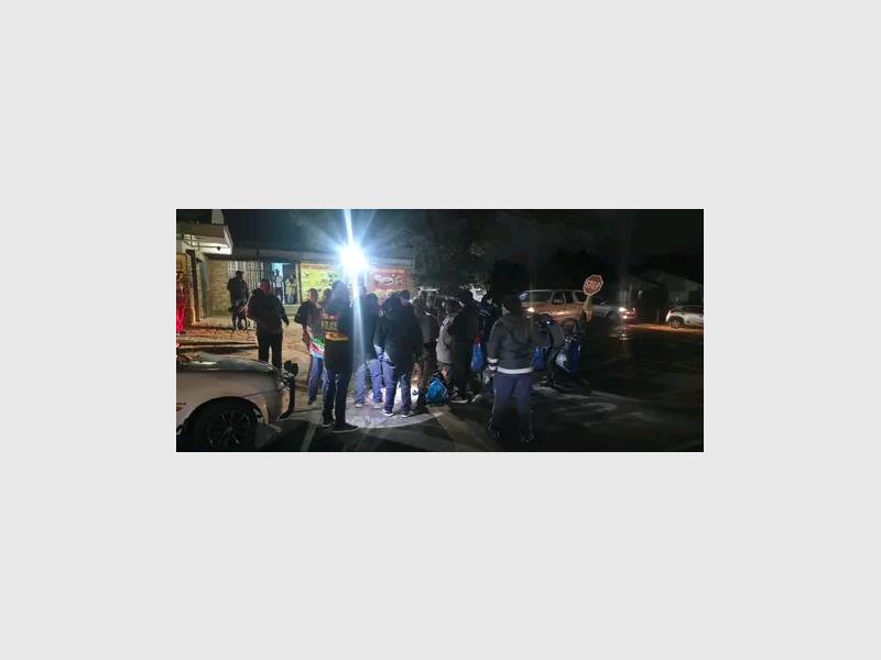 A coordinated mass patrol involving community groups and Heidelberg SAPS resulted in three arrests, reinforcing the impact of joint efforts in tackling crime in Rensburg.