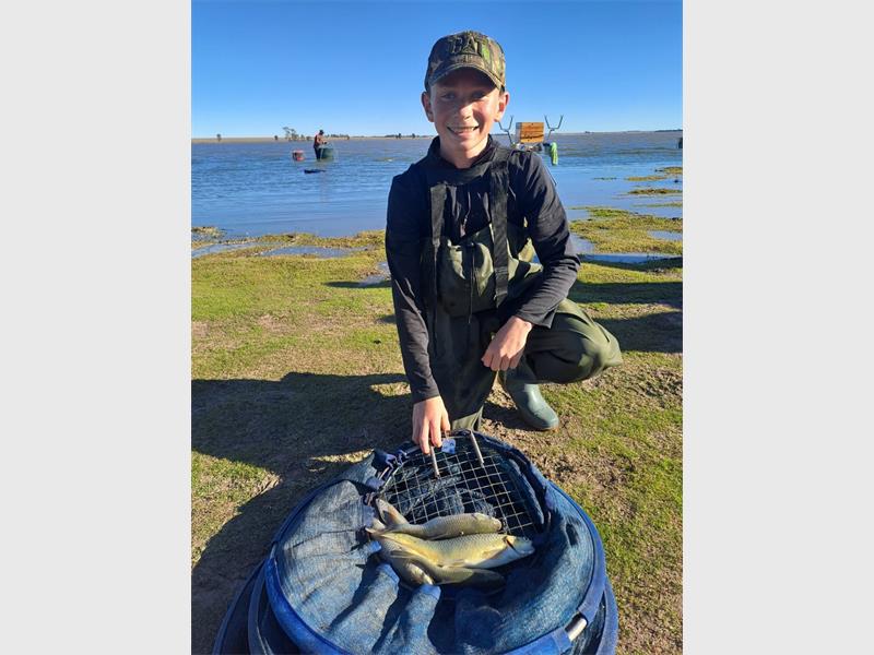 26 Lede het deelgeneem aan die Mei kompetisie, wat by Draaifontein, Vaaldam plaasgevind het.
