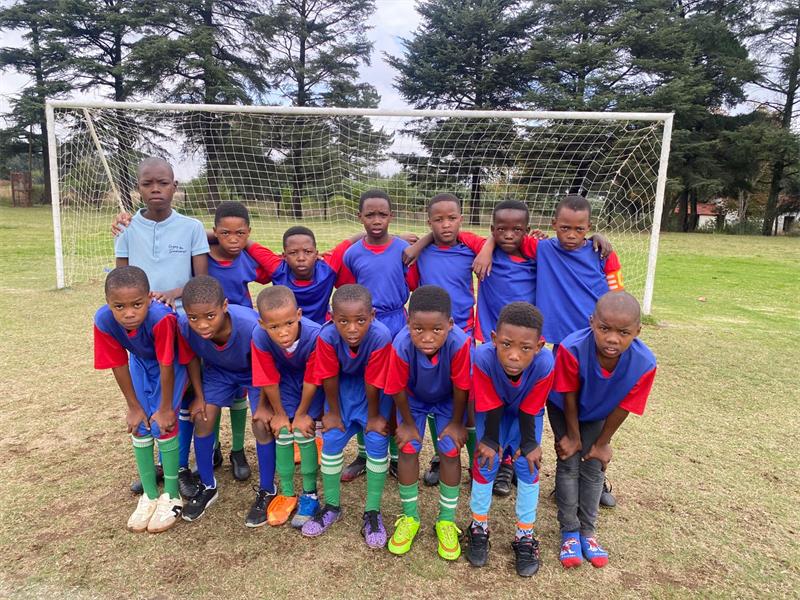 A new junior soccer league is creating opportunities for young players while promoting discipline, teamwork and community unity. Organisers are calling on businesses and residents to support the initiative as it seeks to develop local talent and provide a positive future for youth through sport.